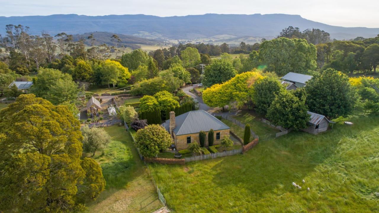 Blackwood Park Cottages Mole Creek Екстер'єр фото