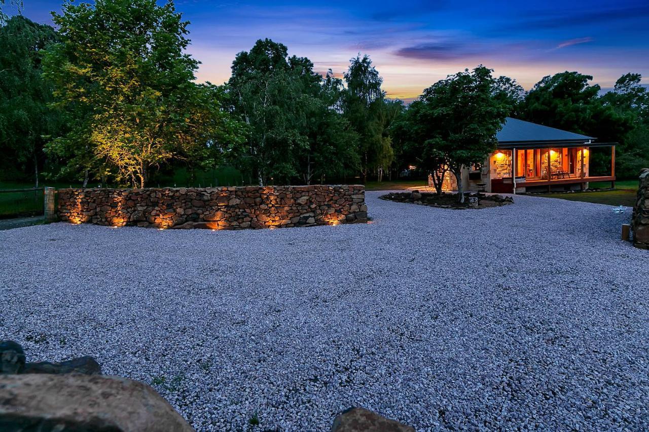 Blackwood Park Cottages Mole Creek Екстер'єр фото