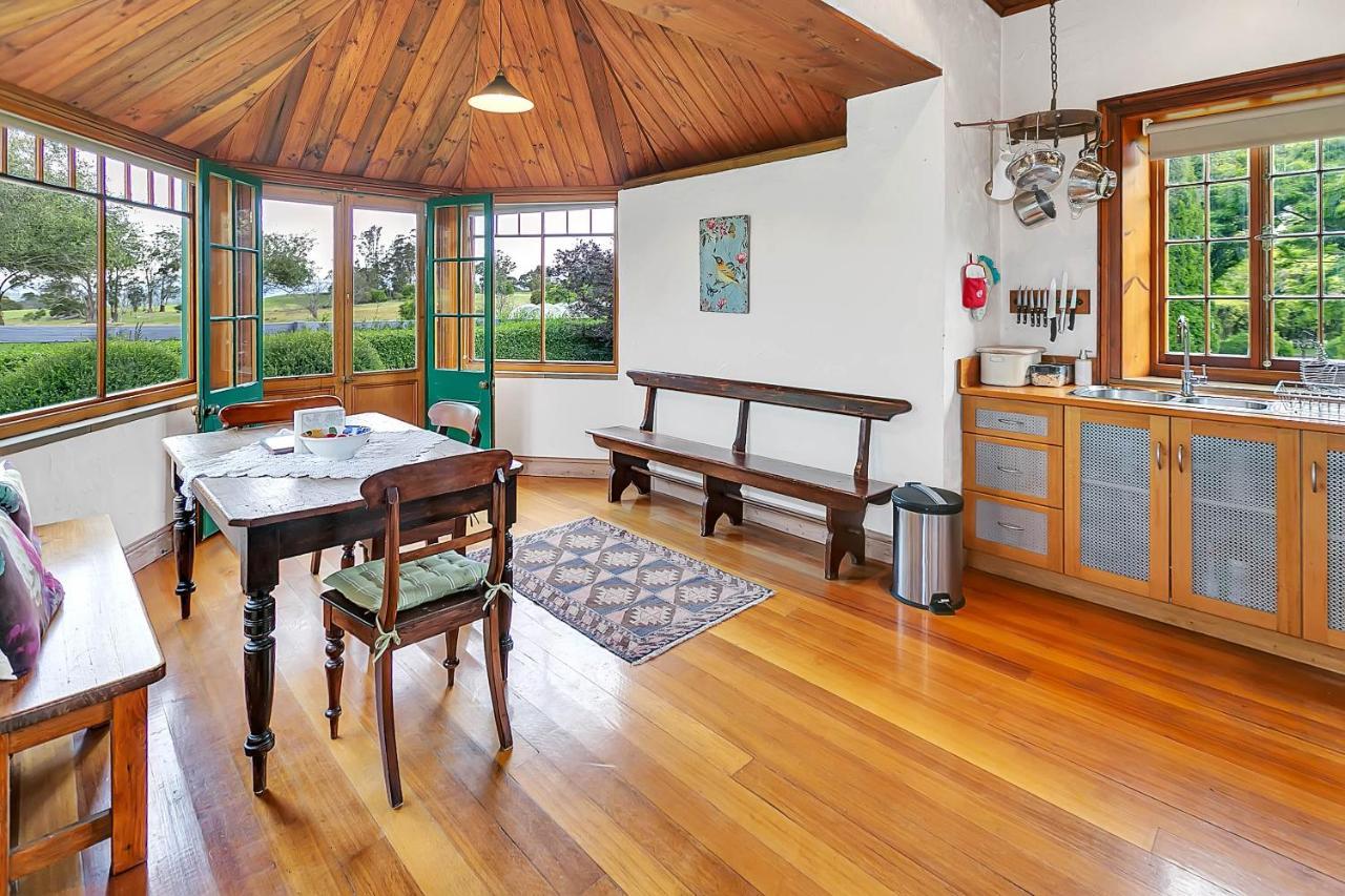 Blackwood Park Cottages Mole Creek Екстер'єр фото